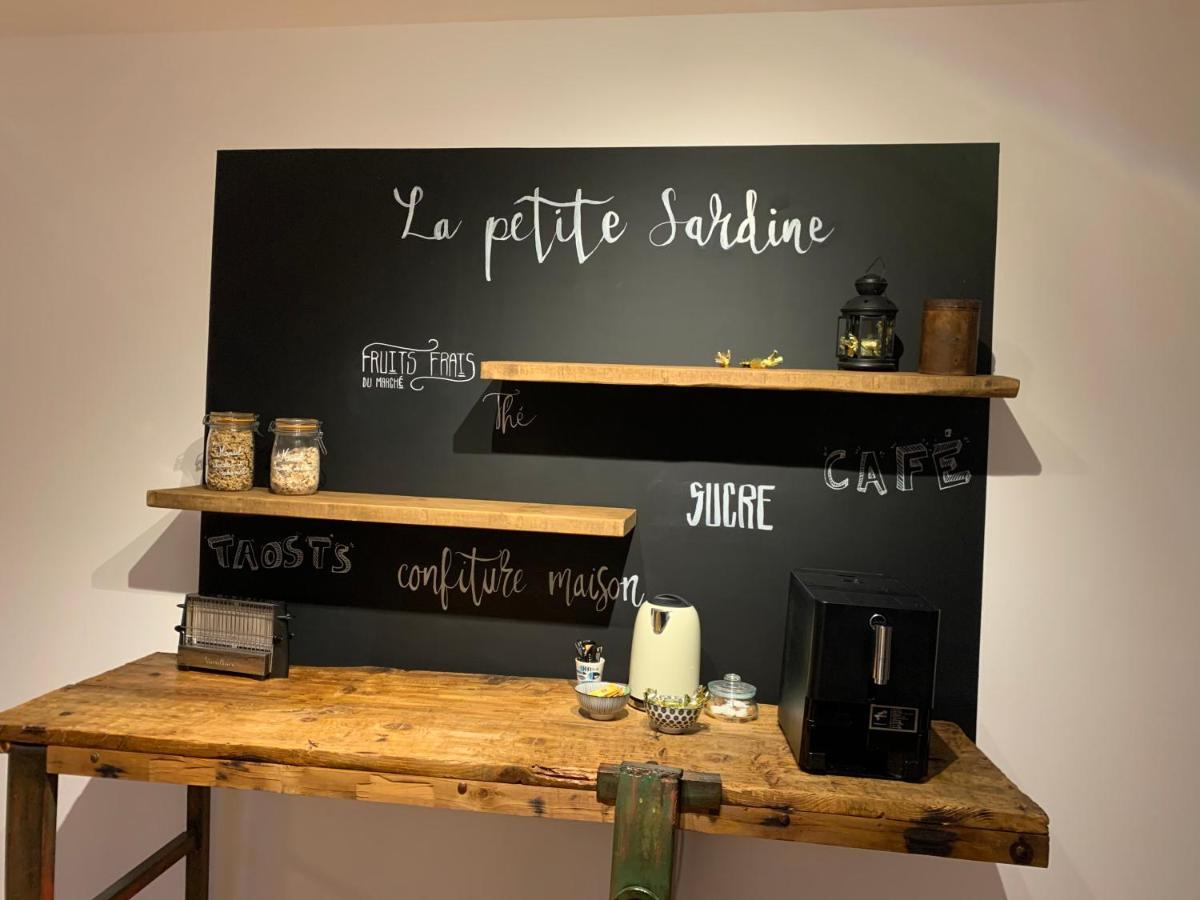 La Petite Sardine Bed & Breakfast Lirac Bagian luar foto